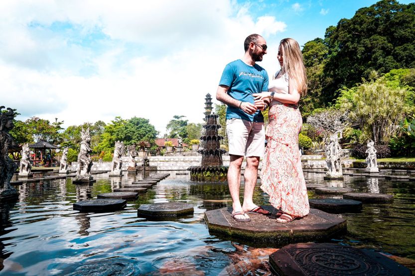 Heavenly Lens: Lempuyang Gate Tour with Photographer